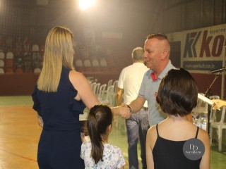 
<a style='margin-left: 5px;' class='btn btn-xs btn-social btn-facebook' href='https://www.facebook.com/sharer/sharer.php?u=https://ko-boladovale.web.getmuller.com.br/imgs/800-800-90/conteudo/fotos/1727/img7871.jpg' rel='popup' data-width='500' data-height='400'><i class='fa fa-facebook'></i>Compartilhar <span class='hidden-xs'>no Facebook</span>
</a> 
<a class='btn btn-default btn-xs' target='_blank' href='imgs/800-800-90/conteudo/fotos/1727/img7871.jpg'>
<span class='glyphicon glyphicon-cloud-download'></span> Salvar
</a> 
<span></span>