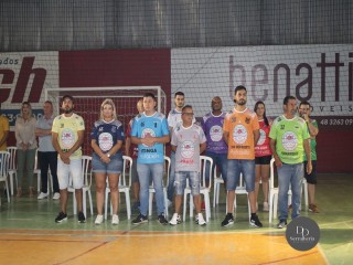 
<a style='margin-left: 5px;' class='btn btn-xs btn-social btn-facebook' href='https://www.facebook.com/sharer/sharer.php?u=https://ko-boladovale.web.getmuller.com.br/imgs/800-800-90/conteudo/fotos/1727/img7891.jpg' rel='popup' data-width='500' data-height='400'><i class='fa fa-facebook'></i>Compartilhar <span class='hidden-xs'>no Facebook</span>
</a> 
<a class='btn btn-default btn-xs' target='_blank' href='imgs/800-800-90/conteudo/fotos/1727/img7891.jpg'>
<span class='glyphicon glyphicon-cloud-download'></span> Salvar
</a> 
<span></span>