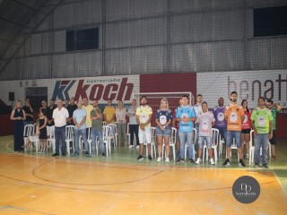 
<a style='margin-left: 5px;' class='btn btn-xs btn-social btn-facebook' href='https://www.facebook.com/sharer/sharer.php?u=https://ko-boladovale.web.getmuller.com.br/imgs/800-800-90/conteudo/fotos/1727/img7892.jpg' rel='popup' data-width='500' data-height='400'><i class='fa fa-facebook'></i>Compartilhar <span class='hidden-xs'>no Facebook</span>
</a> 
<a class='btn btn-default btn-xs' target='_blank' href='imgs/800-800-90/conteudo/fotos/1727/img7892.jpg'>
<span class='glyphicon glyphicon-cloud-download'></span> Salvar
</a> 
<span></span>