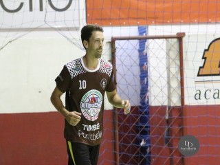 
<a style='margin-left: 5px;' class='btn btn-xs btn-social btn-facebook' href='https://www.facebook.com/sharer/sharer.php?u=https://ko-boladovale.web.getmuller.com.br/imgs/800-800-90/conteudo/fotos/1730/img8092.jpg' rel='popup' data-width='500' data-height='400'><i class='fa fa-facebook'></i>Compartilhar <span class='hidden-xs'>no Facebook</span>
</a> 
<a class='btn btn-default btn-xs' target='_blank' href='imgs/800-800-90/conteudo/fotos/1730/img8092.jpg'>
<span class='glyphicon glyphicon-cloud-download'></span> Salvar
</a> 
<span></span>