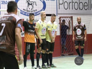 
<a style='margin-left: 5px;' class='btn btn-xs btn-social btn-facebook' href='https://www.facebook.com/sharer/sharer.php?u=https://ko-boladovale.web.getmuller.com.br/imgs/800-800-90/conteudo/fotos/1730/img8096.jpg' rel='popup' data-width='500' data-height='400'><i class='fa fa-facebook'></i>Compartilhar <span class='hidden-xs'>no Facebook</span>
</a> 
<a class='btn btn-default btn-xs' target='_blank' href='imgs/800-800-90/conteudo/fotos/1730/img8096.jpg'>
<span class='glyphicon glyphicon-cloud-download'></span> Salvar
</a> 
<span></span>