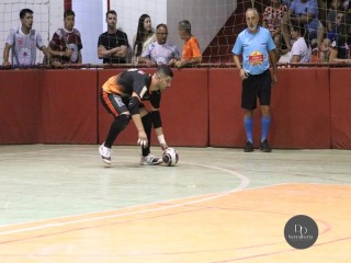 
<a style='margin-left: 5px;' class='btn btn-xs btn-social btn-facebook' href='https://www.facebook.com/sharer/sharer.php?u=https://ko-boladovale.web.getmuller.com.br/imgs/800-800-90/conteudo/fotos/1730/img8100.jpg' rel='popup' data-width='500' data-height='400'><i class='fa fa-facebook'></i>Compartilhar <span class='hidden-xs'>no Facebook</span>
</a> 
<a class='btn btn-default btn-xs' target='_blank' href='imgs/800-800-90/conteudo/fotos/1730/img8100.jpg'>
<span class='glyphicon glyphicon-cloud-download'></span> Salvar
</a> 
<span></span>