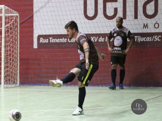 
<a style='margin-left: 5px;' class='btn btn-xs btn-social btn-facebook' href='https://www.facebook.com/sharer/sharer.php?u=https://ko-boladovale.web.getmuller.com.br/imgs/800-800-90/conteudo/fotos/1730/img8104.jpg' rel='popup' data-width='500' data-height='400'><i class='fa fa-facebook'></i>Compartilhar <span class='hidden-xs'>no Facebook</span>
</a> 
<a class='btn btn-default btn-xs' target='_blank' href='imgs/800-800-90/conteudo/fotos/1730/img8104.jpg'>
<span class='glyphicon glyphicon-cloud-download'></span> Salvar
</a> 
<span></span>