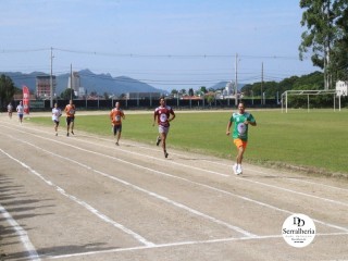 
<a style='margin-left: 5px;' class='btn btn-xs btn-social btn-facebook' href='https://www.facebook.com/sharer/sharer.php?u=https://ko-boladovale.web.getmuller.com.br/imgs/800-800-90/conteudo/fotos/1736/img8585.jpg' rel='popup' data-width='500' data-height='400'><i class='fa fa-facebook'></i>Compartilhar <span class='hidden-xs'>no Facebook</span>
</a> 
<a class='btn btn-default btn-xs' target='_blank' href='imgs/800-800-90/conteudo/fotos/1736/img8585.jpg'>
<span class='glyphicon glyphicon-cloud-download'></span> Salvar
</a> 
<span></span>