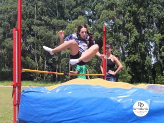 
<a style='margin-left: 5px;' class='btn btn-xs btn-social btn-facebook' href='https://www.facebook.com/sharer/sharer.php?u=https://ko-boladovale.web.getmuller.com.br/imgs/800-800-90/conteudo/fotos/1741/img9527.jpg' rel='popup' data-width='500' data-height='400'><i class='fa fa-facebook'></i>Compartilhar <span class='hidden-xs'>no Facebook</span>
</a> 
<a class='btn btn-default btn-xs' target='_blank' href='imgs/800-800-90/conteudo/fotos/1741/img9527.jpg'>
<span class='glyphicon glyphicon-cloud-download'></span> Salvar
</a> 
<span></span>