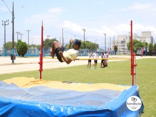 
<a style='margin-left: 5px;' class='btn btn-xs btn-social btn-facebook' href='https://www.facebook.com/sharer/sharer.php?u=https://ko-boladovale.web.getmuller.com.br/imgs/800-800-90/conteudo/fotos/1742/img9534.jpg' rel='popup' data-width='500' data-height='400'><i class='fa fa-facebook'></i>Compartilhar <span class='hidden-xs'>no Facebook</span>
</a> 
<a class='btn btn-default btn-xs' target='_blank' href='imgs/800-800-90/conteudo/fotos/1742/img9534.jpg'>
<span class='glyphicon glyphicon-cloud-download'></span> Salvar
</a> 
<span></span>