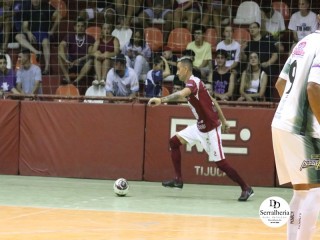 
<a style='margin-left: 5px;' class='btn btn-xs btn-social btn-facebook' href='https://www.facebook.com/sharer/sharer.php?u=https://ko-boladovale.web.getmuller.com.br/imgs/800-800-90/conteudo/fotos/1747/img0032.jpg' rel='popup' data-width='500' data-height='400'><i class='fa fa-facebook'></i>Compartilhar <span class='hidden-xs'>no Facebook</span>
</a> 
<a class='btn btn-default btn-xs' target='_blank' href='imgs/800-800-90/conteudo/fotos/1747/img0032.jpg'>
<span class='glyphicon glyphicon-cloud-download'></span> Salvar
</a> 
<span></span>