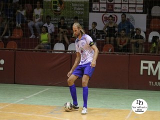 
<a style='margin-left: 5px;' class='btn btn-xs btn-social btn-facebook' href='https://www.facebook.com/sharer/sharer.php?u=https://ko-boladovale.web.getmuller.com.br/imgs/800-800-90/conteudo/fotos/1754/img0677.jpg' rel='popup' data-width='500' data-height='400'><i class='fa fa-facebook'></i>Compartilhar <span class='hidden-xs'>no Facebook</span>
</a> 
<a class='btn btn-default btn-xs' target='_blank' href='imgs/800-800-90/conteudo/fotos/1754/img0677.jpg'>
<span class='glyphicon glyphicon-cloud-download'></span> Salvar
</a> 
<span></span>