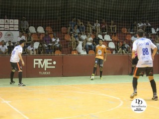 
<a style='margin-left: 5px;' class='btn btn-xs btn-social btn-facebook' href='https://www.facebook.com/sharer/sharer.php?u=https://ko-boladovale.web.getmuller.com.br/imgs/800-800-90/conteudo/fotos/1759/img0986.jpg' rel='popup' data-width='500' data-height='400'><i class='fa fa-facebook'></i>Compartilhar <span class='hidden-xs'>no Facebook</span>
</a> 
<a class='btn btn-default btn-xs' target='_blank' href='imgs/800-800-90/conteudo/fotos/1759/img0986.jpg'>
<span class='glyphicon glyphicon-cloud-download'></span> Salvar
</a> 
<span></span>