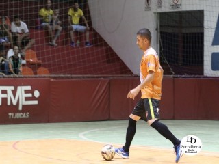 
<a style='margin-left: 5px;' class='btn btn-xs btn-social btn-facebook' href='https://www.facebook.com/sharer/sharer.php?u=https://ko-boladovale.web.getmuller.com.br/imgs/800-800-90/conteudo/fotos/1759/img1152.jpg' rel='popup' data-width='500' data-height='400'><i class='fa fa-facebook'></i>Compartilhar <span class='hidden-xs'>no Facebook</span>
</a> 
<a class='btn btn-default btn-xs' target='_blank' href='imgs/800-800-90/conteudo/fotos/1759/img1152.jpg'>
<span class='glyphicon glyphicon-cloud-download'></span> Salvar
</a> 
<span></span>