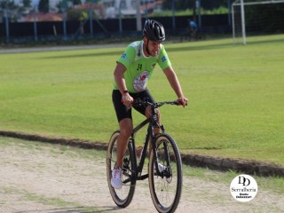 
<a style='margin-left: 5px;' class='btn btn-xs btn-social btn-facebook' href='https://www.facebook.com/sharer/sharer.php?u=https://ko-boladovale.web.getmuller.com.br/imgs/800-800-90/conteudo/fotos/1764/img1523.jpg' rel='popup' data-width='500' data-height='400'><i class='fa fa-facebook'></i>Compartilhar <span class='hidden-xs'>no Facebook</span>
</a> 
<a class='btn btn-default btn-xs' target='_blank' href='imgs/800-800-90/conteudo/fotos/1764/img1523.jpg'>
<span class='glyphicon glyphicon-cloud-download'></span> Salvar
</a> 
<span></span>