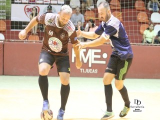 
<a style='margin-left: 5px;' class='btn btn-xs btn-social btn-facebook' href='https://www.facebook.com/sharer/sharer.php?u=https://ko-boladovale.web.getmuller.com.br/imgs/800-800-90/conteudo/fotos/1772/img2152.jpg' rel='popup' data-width='500' data-height='400'><i class='fa fa-facebook'></i>Compartilhar <span class='hidden-xs'>no Facebook</span>
</a> 
<a class='btn btn-default btn-xs' target='_blank' href='imgs/800-800-90/conteudo/fotos/1772/img2152.jpg'>
<span class='glyphicon glyphicon-cloud-download'></span> Salvar
</a> 
<span></span>