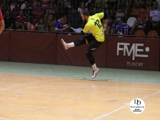 
<a style='margin-left: 5px;' class='btn btn-xs btn-social btn-facebook' href='https://www.facebook.com/sharer/sharer.php?u=https://ko-boladovale.web.getmuller.com.br/imgs/800-800-90/conteudo/fotos/1775/img2417.jpg' rel='popup' data-width='500' data-height='400'><i class='fa fa-facebook'></i>Compartilhar <span class='hidden-xs'>no Facebook</span>
</a> 
<a class='btn btn-default btn-xs' target='_blank' href='imgs/800-800-90/conteudo/fotos/1775/img2417.jpg'>
<span class='glyphicon glyphicon-cloud-download'></span> Salvar
</a> 
<span></span>