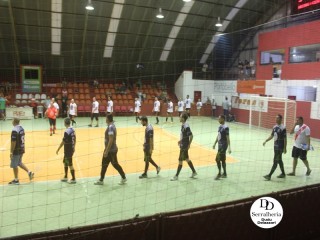 
<a style='margin-left: 5px;' class='btn btn-xs btn-social btn-facebook' href='https://www.facebook.com/sharer/sharer.php?u=https://ko-boladovale.web.getmuller.com.br/imgs/800-800-90/conteudo/fotos/1779/img1883.jpg' rel='popup' data-width='500' data-height='400'><i class='fa fa-facebook'></i>Compartilhar <span class='hidden-xs'>no Facebook</span>
</a> 
<a class='btn btn-default btn-xs' target='_blank' href='imgs/800-800-90/conteudo/fotos/1779/img1883.jpg'>
<span class='glyphicon glyphicon-cloud-download'></span> Salvar
</a> 
<span></span>