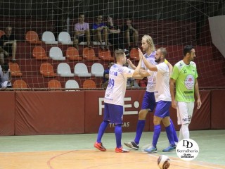 
<a style='margin-left: 5px;' class='btn btn-xs btn-social btn-facebook' href='https://www.facebook.com/sharer/sharer.php?u=https://ko-boladovale.web.getmuller.com.br/imgs/800-800-90/conteudo/fotos/1780/img2853.jpg' rel='popup' data-width='500' data-height='400'><i class='fa fa-facebook'></i>Compartilhar <span class='hidden-xs'>no Facebook</span>
</a> 
<a class='btn btn-default btn-xs' target='_blank' href='imgs/800-800-90/conteudo/fotos/1780/img2853.jpg'>
<span class='glyphicon glyphicon-cloud-download'></span> Salvar
</a> 
<span></span>