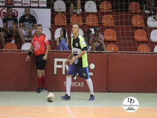 
<a style='margin-left: 5px;' class='btn btn-xs btn-social btn-facebook' href='https://www.facebook.com/sharer/sharer.php?u=https://ko-boladovale.web.getmuller.com.br/imgs/800-800-90/conteudo/fotos/1780/img2895.jpg' rel='popup' data-width='500' data-height='400'><i class='fa fa-facebook'></i>Compartilhar <span class='hidden-xs'>no Facebook</span>
</a> 
<a class='btn btn-default btn-xs' target='_blank' href='imgs/800-800-90/conteudo/fotos/1780/img2895.jpg'>
<span class='glyphicon glyphicon-cloud-download'></span> Salvar
</a> 
<span></span>