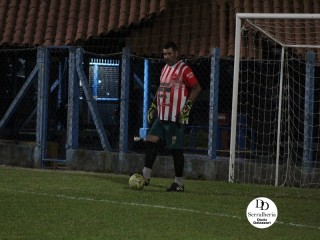 
<a style='margin-left: 5px;' class='btn btn-xs btn-social btn-facebook' href='https://www.facebook.com/sharer/sharer.php?u=https://ko-boladovale.web.getmuller.com.br/imgs/800-800-90/conteudo/fotos/1785/img2256.jpg' rel='popup' data-width='500' data-height='400'><i class='fa fa-facebook'></i>Compartilhar <span class='hidden-xs'>no Facebook</span>
</a> 
<a class='btn btn-default btn-xs' target='_blank' href='imgs/800-800-90/conteudo/fotos/1785/img2256.jpg'>
<span class='glyphicon glyphicon-cloud-download'></span> Salvar
</a> 
<span></span>