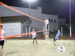 
<a style='margin-left: 5px;' class='btn btn-xs btn-social btn-facebook' href='https://www.facebook.com/sharer/sharer.php?u=https://ko-boladovale.web.getmuller.com.br/imgs/800-800-90/conteudo/fotos/1786/img3160.jpg' rel='popup' data-width='500' data-height='400'><i class='fa fa-facebook'></i>Compartilhar <span class='hidden-xs'>no Facebook</span>
</a> 
<a class='btn btn-default btn-xs' target='_blank' href='imgs/800-800-90/conteudo/fotos/1786/img3160.jpg'>
<span class='glyphicon glyphicon-cloud-download'></span> Salvar
</a> 
<span></span>