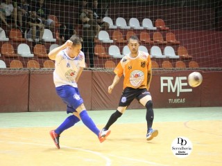 
<a style='margin-left: 5px;' class='btn btn-xs btn-social btn-facebook' href='https://www.facebook.com/sharer/sharer.php?u=https://ko-boladovale.web.getmuller.com.br/imgs/800-800-90/conteudo/fotos/1788/img2301.jpg' rel='popup' data-width='500' data-height='400'><i class='fa fa-facebook'></i>Compartilhar <span class='hidden-xs'>no Facebook</span>
</a> 
<a class='btn btn-default btn-xs' target='_blank' href='imgs/800-800-90/conteudo/fotos/1788/img2301.jpg'>
<span class='glyphicon glyphicon-cloud-download'></span> Salvar
</a> 
<span></span>