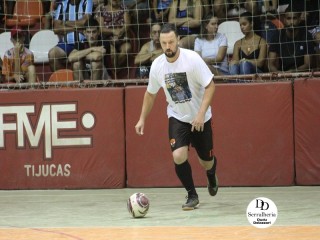 
<a style='margin-left: 5px;' class='btn btn-xs btn-social btn-facebook' href='https://www.facebook.com/sharer/sharer.php?u=https://ko-boladovale.web.getmuller.com.br/imgs/800-800-90/conteudo/fotos/1790/img2452.jpg' rel='popup' data-width='500' data-height='400'><i class='fa fa-facebook'></i>Compartilhar <span class='hidden-xs'>no Facebook</span>
</a> 
<a class='btn btn-default btn-xs' target='_blank' href='imgs/800-800-90/conteudo/fotos/1790/img2452.jpg'>
<span class='glyphicon glyphicon-cloud-download'></span> Salvar
</a> 
<span></span>