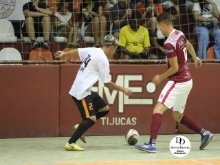 
<a style='margin-left: 5px;' class='btn btn-xs btn-social btn-facebook' href='https://www.facebook.com/sharer/sharer.php?u=https://ko-boladovale.web.getmuller.com.br/imgs/800-800-90/conteudo/fotos/1790/img2485.jpg' rel='popup' data-width='500' data-height='400'><i class='fa fa-facebook'></i>Compartilhar <span class='hidden-xs'>no Facebook</span>
</a> 
<a class='btn btn-default btn-xs' target='_blank' href='imgs/800-800-90/conteudo/fotos/1790/img2485.jpg'>
<span class='glyphicon glyphicon-cloud-download'></span> Salvar
</a> 
<span></span>