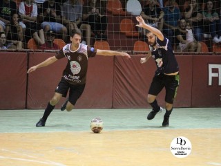 
<a style='margin-left: 5px;' class='btn btn-xs btn-social btn-facebook' href='https://www.facebook.com/sharer/sharer.php?u=https://ko-boladovale.web.getmuller.com.br/imgs/800-800-90/conteudo/fotos/1791/img2605.jpg' rel='popup' data-width='500' data-height='400'><i class='fa fa-facebook'></i>Compartilhar <span class='hidden-xs'>no Facebook</span>
</a> 
<a class='btn btn-default btn-xs' target='_blank' href='imgs/800-800-90/conteudo/fotos/1791/img2605.jpg'>
<span class='glyphicon glyphicon-cloud-download'></span> Salvar
</a> 
<span></span>