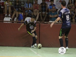 
<a style='margin-left: 5px;' class='btn btn-xs btn-social btn-facebook' href='https://www.facebook.com/sharer/sharer.php?u=https://ko-boladovale.web.getmuller.com.br/imgs/800-800-90/conteudo/fotos/1791/img2606.jpg' rel='popup' data-width='500' data-height='400'><i class='fa fa-facebook'></i>Compartilhar <span class='hidden-xs'>no Facebook</span>
</a> 
<a class='btn btn-default btn-xs' target='_blank' href='imgs/800-800-90/conteudo/fotos/1791/img2606.jpg'>
<span class='glyphicon glyphicon-cloud-download'></span> Salvar
</a> 
<span></span>