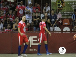 
<a style='margin-left: 5px;' class='btn btn-xs btn-social btn-facebook' href='https://www.facebook.com/sharer/sharer.php?u=https://ko-boladovale.web.getmuller.com.br/imgs/800-800-90/conteudo/fotos/1792/img2662.jpg' rel='popup' data-width='500' data-height='400'><i class='fa fa-facebook'></i>Compartilhar <span class='hidden-xs'>no Facebook</span>
</a> 
<a class='btn btn-default btn-xs' target='_blank' href='imgs/800-800-90/conteudo/fotos/1792/img2662.jpg'>
<span class='glyphicon glyphicon-cloud-download'></span> Salvar
</a> 
<span></span>