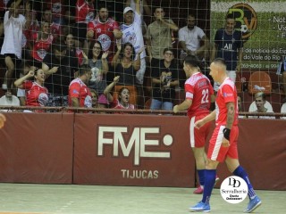 
<a style='margin-left: 5px;' class='btn btn-xs btn-social btn-facebook' href='https://www.facebook.com/sharer/sharer.php?u=https://ko-boladovale.web.getmuller.com.br/imgs/800-800-90/conteudo/fotos/1792/img2687.jpg' rel='popup' data-width='500' data-height='400'><i class='fa fa-facebook'></i>Compartilhar <span class='hidden-xs'>no Facebook</span>
</a> 
<a class='btn btn-default btn-xs' target='_blank' href='imgs/800-800-90/conteudo/fotos/1792/img2687.jpg'>
<span class='glyphicon glyphicon-cloud-download'></span> Salvar
</a> 
<span></span>