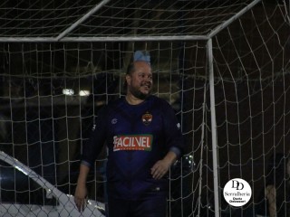 
<a style='margin-left: 5px;' class='btn btn-xs btn-social btn-facebook' href='https://www.facebook.com/sharer/sharer.php?u=https://ko-boladovale.web.getmuller.com.br/imgs/800-800-90/conteudo/fotos/1797/img3938.jpg' rel='popup' data-width='500' data-height='400'><i class='fa fa-facebook'></i>Compartilhar <span class='hidden-xs'>no Facebook</span>
</a> 
<a class='btn btn-default btn-xs' target='_blank' href='imgs/800-800-90/conteudo/fotos/1797/img3938.jpg'>
<span class='glyphicon glyphicon-cloud-download'></span> Salvar
</a> 
<span></span>