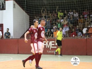 
<a style='margin-left: 5px;' class='btn btn-xs btn-social btn-facebook' href='https://www.facebook.com/sharer/sharer.php?u=https://ko-boladovale.web.getmuller.com.br/imgs/800-800-90/conteudo/fotos/1801/img4529.jpg' rel='popup' data-width='500' data-height='400'><i class='fa fa-facebook'></i>Compartilhar <span class='hidden-xs'>no Facebook</span>
</a> 
<a class='btn btn-default btn-xs' target='_blank' href='imgs/800-800-90/conteudo/fotos/1801/img4529.jpg'>
<span class='glyphicon glyphicon-cloud-download'></span> Salvar
</a> 
<span></span>