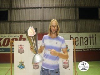 
<a style='margin-left: 5px;' class='btn btn-xs btn-social btn-facebook' href='https://www.facebook.com/sharer/sharer.php?u=https://ko-boladovale.web.getmuller.com.br/imgs/800-800-90/conteudo/fotos/1813/img6046.jpg' rel='popup' data-width='500' data-height='400'><i class='fa fa-facebook'></i>Compartilhar <span class='hidden-xs'>no Facebook</span>
</a> 
<a class='btn btn-default btn-xs' target='_blank' href='imgs/800-800-90/conteudo/fotos/1813/img6046.jpg'>
<span class='glyphicon glyphicon-cloud-download'></span> Salvar
</a> 
<span></span>