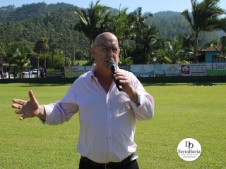 
<a style='margin-left: 5px;' class='btn btn-xs btn-social btn-facebook' href='https://www.facebook.com/sharer/sharer.php?u=https://ko-boladovale.web.getmuller.com.br/imgs/800-800-90/conteudo/fotos/1815/img4611.jpg' rel='popup' data-width='500' data-height='400'><i class='fa fa-facebook'></i>Compartilhar <span class='hidden-xs'>no Facebook</span>
</a> 
<a class='btn btn-default btn-xs' target='_blank' href='imgs/800-800-90/conteudo/fotos/1815/img4611.jpg'>
<span class='glyphicon glyphicon-cloud-download'></span> Salvar
</a> 
<span></span>