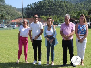 
<a style='margin-left: 5px;' class='btn btn-xs btn-social btn-facebook' href='https://www.facebook.com/sharer/sharer.php?u=https://ko-boladovale.web.getmuller.com.br/imgs/800-800-90/conteudo/fotos/1815/img4617.jpg' rel='popup' data-width='500' data-height='400'><i class='fa fa-facebook'></i>Compartilhar <span class='hidden-xs'>no Facebook</span>
</a> 
<a class='btn btn-default btn-xs' target='_blank' href='imgs/800-800-90/conteudo/fotos/1815/img4617.jpg'>
<span class='glyphicon glyphicon-cloud-download'></span> Salvar
</a> 
<span></span>