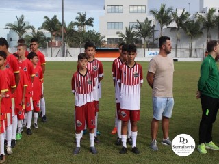 
<a style='margin-left: 5px;' class='btn btn-xs btn-social btn-facebook' href='https://www.facebook.com/sharer/sharer.php?u=https://ko-boladovale.web.getmuller.com.br/imgs/800-800-90/conteudo/fotos/1829/img8370.jpg' rel='popup' data-width='500' data-height='400'><i class='fa fa-facebook'></i>Compartilhar <span class='hidden-xs'>no Facebook</span>
</a> 
<a class='btn btn-default btn-xs' target='_blank' href='imgs/800-800-90/conteudo/fotos/1829/img8370.jpg'>
<span class='glyphicon glyphicon-cloud-download'></span> Salvar
</a> 
<span></span>