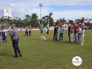 
<a style='margin-left: 5px;' class='btn btn-xs btn-social btn-facebook' href='https://www.facebook.com/sharer/sharer.php?u=https://ko-boladovale.web.getmuller.com.br/imgs/800-800-90/conteudo/fotos/1829/img8400.jpg' rel='popup' data-width='500' data-height='400'><i class='fa fa-facebook'></i>Compartilhar <span class='hidden-xs'>no Facebook</span>
</a> 
<a class='btn btn-default btn-xs' target='_blank' href='imgs/800-800-90/conteudo/fotos/1829/img8400.jpg'>
<span class='glyphicon glyphicon-cloud-download'></span> Salvar
</a> 
<span></span>