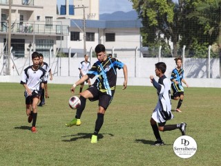 
<a style='margin-left: 5px;' class='btn btn-xs btn-social btn-facebook' href='https://www.facebook.com/sharer/sharer.php?u=https://ko-boladovale.web.getmuller.com.br/imgs/800-800-90/conteudo/fotos/1830/img8424.jpg' rel='popup' data-width='500' data-height='400'><i class='fa fa-facebook'></i>Compartilhar <span class='hidden-xs'>no Facebook</span>
</a> 
<a class='btn btn-default btn-xs' target='_blank' href='imgs/800-800-90/conteudo/fotos/1830/img8424.jpg'>
<span class='glyphicon glyphicon-cloud-download'></span> Salvar
</a> 
<span></span>