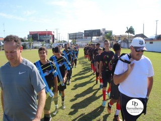 
<a style='margin-left: 5px;' class='btn btn-xs btn-social btn-facebook' href='https://www.facebook.com/sharer/sharer.php?u=https://ko-boladovale.web.getmuller.com.br/imgs/800-800-90/conteudo/fotos/1841/img0035.jpg' rel='popup' data-width='500' data-height='400'><i class='fa fa-facebook'></i>Compartilhar <span class='hidden-xs'>no Facebook</span>
</a> 
<a class='btn btn-default btn-xs' target='_blank' href='imgs/800-800-90/conteudo/fotos/1841/img0035.jpg'>
<span class='glyphicon glyphicon-cloud-download'></span> Salvar
</a> 
<span></span>