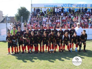 
<a style='margin-left: 5px;' class='btn btn-xs btn-social btn-facebook' href='https://www.facebook.com/sharer/sharer.php?u=https://ko-boladovale.web.getmuller.com.br/imgs/800-800-90/conteudo/fotos/1841/img0078.jpg' rel='popup' data-width='500' data-height='400'><i class='fa fa-facebook'></i>Compartilhar <span class='hidden-xs'>no Facebook</span>
</a> 
<a class='btn btn-default btn-xs' target='_blank' href='imgs/800-800-90/conteudo/fotos/1841/img0078.jpg'>
<span class='glyphicon glyphicon-cloud-download'></span> Salvar
</a> 
<span></span>