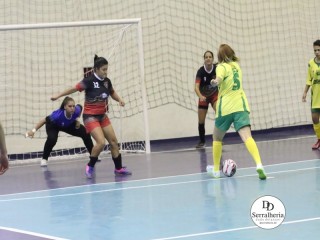 
<a style='margin-left: 5px;' class='btn btn-xs btn-social btn-facebook' href='https://www.facebook.com/sharer/sharer.php?u=https://ko-boladovale.web.getmuller.com.br/imgs/800-800-90/conteudo/fotos/1844/img0650.jpg' rel='popup' data-width='500' data-height='400'><i class='fa fa-facebook'></i>Compartilhar <span class='hidden-xs'>no Facebook</span>
</a> 
<a class='btn btn-default btn-xs' target='_blank' href='imgs/800-800-90/conteudo/fotos/1844/img0650.jpg'>
<span class='glyphicon glyphicon-cloud-download'></span> Salvar
</a> 
<span></span>