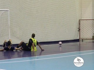 
<a style='margin-left: 5px;' class='btn btn-xs btn-social btn-facebook' href='https://www.facebook.com/sharer/sharer.php?u=https://ko-boladovale.web.getmuller.com.br/imgs/800-800-90/conteudo/fotos/1849/img1699.jpg' rel='popup' data-width='500' data-height='400'><i class='fa fa-facebook'></i>Compartilhar <span class='hidden-xs'>no Facebook</span>
</a> 
<a class='btn btn-default btn-xs' target='_blank' href='imgs/800-800-90/conteudo/fotos/1849/img1699.jpg'>
<span class='glyphicon glyphicon-cloud-download'></span> Salvar
</a> 
<span></span>