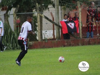 
<a style='margin-left: 5px;' class='btn btn-xs btn-social btn-facebook' href='https://www.facebook.com/sharer/sharer.php?u=https://ko-boladovale.web.getmuller.com.br/imgs/800-800-90/conteudo/fotos/1853/img2281.jpg' rel='popup' data-width='500' data-height='400'><i class='fa fa-facebook'></i>Compartilhar <span class='hidden-xs'>no Facebook</span>
</a> 
<a class='btn btn-default btn-xs' target='_blank' href='imgs/800-800-90/conteudo/fotos/1853/img2281.jpg'>
<span class='glyphicon glyphicon-cloud-download'></span> Salvar
</a> 
<span></span>