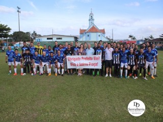 
<a style='margin-left: 5px;' class='btn btn-xs btn-social btn-facebook' href='https://www.facebook.com/sharer/sharer.php?u=https://ko-boladovale.web.getmuller.com.br/imgs/800-800-90/conteudo/fotos/1862/img4528.jpg' rel='popup' data-width='500' data-height='400'><i class='fa fa-facebook'></i>Compartilhar <span class='hidden-xs'>no Facebook</span>
</a> 
<a class='btn btn-default btn-xs' target='_blank' href='imgs/800-800-90/conteudo/fotos/1862/img4528.jpg'>
<span class='glyphicon glyphicon-cloud-download'></span> Salvar
</a> 
<span></span>