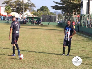 
<a style='margin-left: 5px;' class='btn btn-xs btn-social btn-facebook' href='https://www.facebook.com/sharer/sharer.php?u=https://ko-boladovale.web.getmuller.com.br/imgs/800-800-90/conteudo/fotos/1862/img4558.jpg' rel='popup' data-width='500' data-height='400'><i class='fa fa-facebook'></i>Compartilhar <span class='hidden-xs'>no Facebook</span>
</a> 
<a class='btn btn-default btn-xs' target='_blank' href='imgs/800-800-90/conteudo/fotos/1862/img4558.jpg'>
<span class='glyphicon glyphicon-cloud-download'></span> Salvar
</a> 
<span></span>