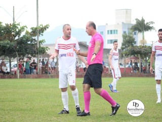 
<a style='margin-left: 5px;' class='btn btn-xs btn-social btn-facebook' href='https://www.facebook.com/sharer/sharer.php?u=https://ko-boladovale.web.getmuller.com.br/imgs/800-800-90/conteudo/fotos/1863/img5139.jpg' rel='popup' data-width='500' data-height='400'><i class='fa fa-facebook'></i>Compartilhar <span class='hidden-xs'>no Facebook</span>
</a> 
<a class='btn btn-default btn-xs' target='_blank' href='imgs/800-800-90/conteudo/fotos/1863/img5139.jpg'>
<span class='glyphicon glyphicon-cloud-download'></span> Salvar
</a> 
<span></span>