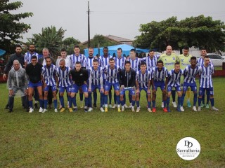 
<a style='margin-left: 5px;' class='btn btn-xs btn-social btn-facebook' href='https://www.facebook.com/sharer/sharer.php?u=https://ko-boladovale.web.getmuller.com.br/imgs/800-800-90/conteudo/fotos/1864/img5303.jpg' rel='popup' data-width='500' data-height='400'><i class='fa fa-facebook'></i>Compartilhar <span class='hidden-xs'>no Facebook</span>
</a> 
<a class='btn btn-default btn-xs' target='_blank' href='imgs/800-800-90/conteudo/fotos/1864/img5303.jpg'>
<span class='glyphicon glyphicon-cloud-download'></span> Salvar
</a> 
<span></span>