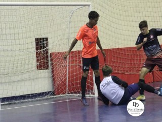 
<a style='margin-left: 5px;' class='btn btn-xs btn-social btn-facebook' href='https://www.facebook.com/sharer/sharer.php?u=https://ko-boladovale.web.getmuller.com.br/imgs/800-800-90/conteudo/fotos/1868/img5923.jpg' rel='popup' data-width='500' data-height='400'><i class='fa fa-facebook'></i>Compartilhar <span class='hidden-xs'>no Facebook</span>
</a> 
<a class='btn btn-default btn-xs' target='_blank' href='imgs/800-800-90/conteudo/fotos/1868/img5923.jpg'>
<span class='glyphicon glyphicon-cloud-download'></span> Salvar
</a> 
<span></span>