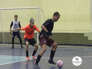 
<a style='margin-left: 5px;' class='btn btn-xs btn-social btn-facebook' href='https://www.facebook.com/sharer/sharer.php?u=https://ko-boladovale.web.getmuller.com.br/imgs/800-800-90/conteudo/fotos/1868/img5985.jpg' rel='popup' data-width='500' data-height='400'><i class='fa fa-facebook'></i>Compartilhar <span class='hidden-xs'>no Facebook</span>
</a> 
<a class='btn btn-default btn-xs' target='_blank' href='imgs/800-800-90/conteudo/fotos/1868/img5985.jpg'>
<span class='glyphicon glyphicon-cloud-download'></span> Salvar
</a> 
<span></span>