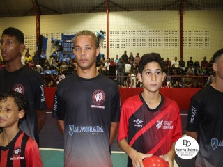 
<a style='margin-left: 5px;' class='btn btn-xs btn-social btn-facebook' href='https://www.facebook.com/sharer/sharer.php?u=https://ko-boladovale.web.getmuller.com.br/imgs/800-800-90/conteudo/fotos/1870/img6449.jpg' rel='popup' data-width='500' data-height='400'><i class='fa fa-facebook'></i>Compartilhar <span class='hidden-xs'>no Facebook</span>
</a> 
<a class='btn btn-default btn-xs' target='_blank' href='imgs/800-800-90/conteudo/fotos/1870/img6449.jpg'>
<span class='glyphicon glyphicon-cloud-download'></span> Salvar
</a> 
<span></span>