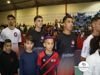 
<a style='margin-left: 5px;' class='btn btn-xs btn-social btn-facebook' href='https://www.facebook.com/sharer/sharer.php?u=https://ko-boladovale.web.getmuller.com.br/imgs/800-800-90/conteudo/fotos/1870/img6456.jpg' rel='popup' data-width='500' data-height='400'><i class='fa fa-facebook'></i>Compartilhar <span class='hidden-xs'>no Facebook</span>
</a> 
<a class='btn btn-default btn-xs' target='_blank' href='imgs/800-800-90/conteudo/fotos/1870/img6456.jpg'>
<span class='glyphicon glyphicon-cloud-download'></span> Salvar
</a> 
<span></span>